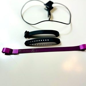 Two Alta HR Fitbit Replacement Bands and Charger